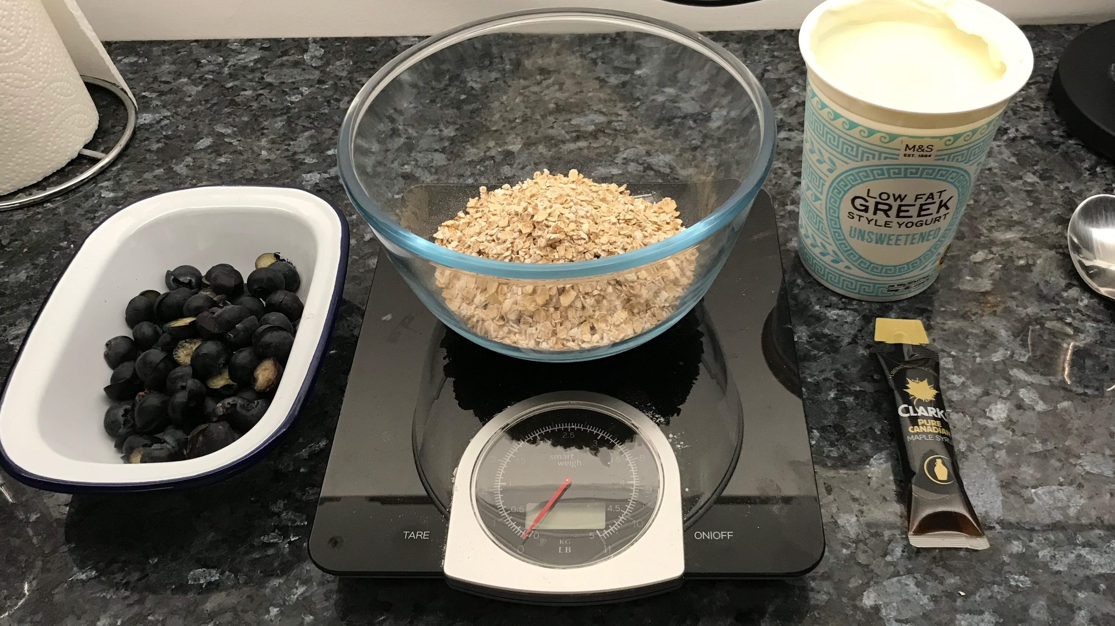 Overnight oats ingredients